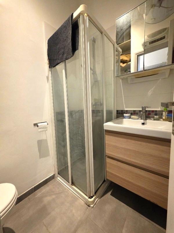 Studio - 23 m² - 2 pièces