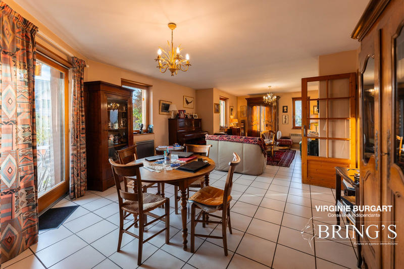 Maison - 130 m² - 6 pièces