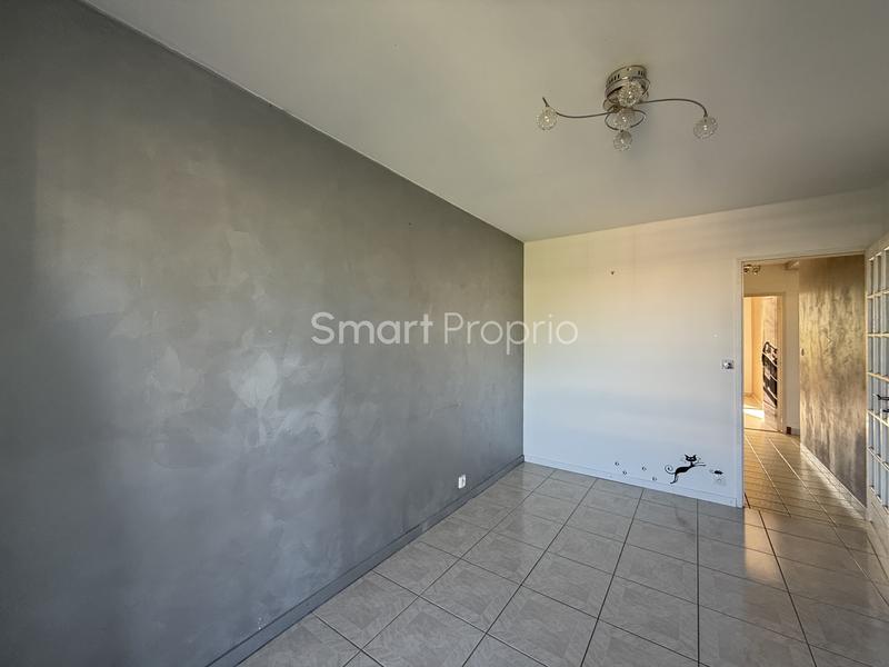 Appartement - 82 m² - 4 pièces