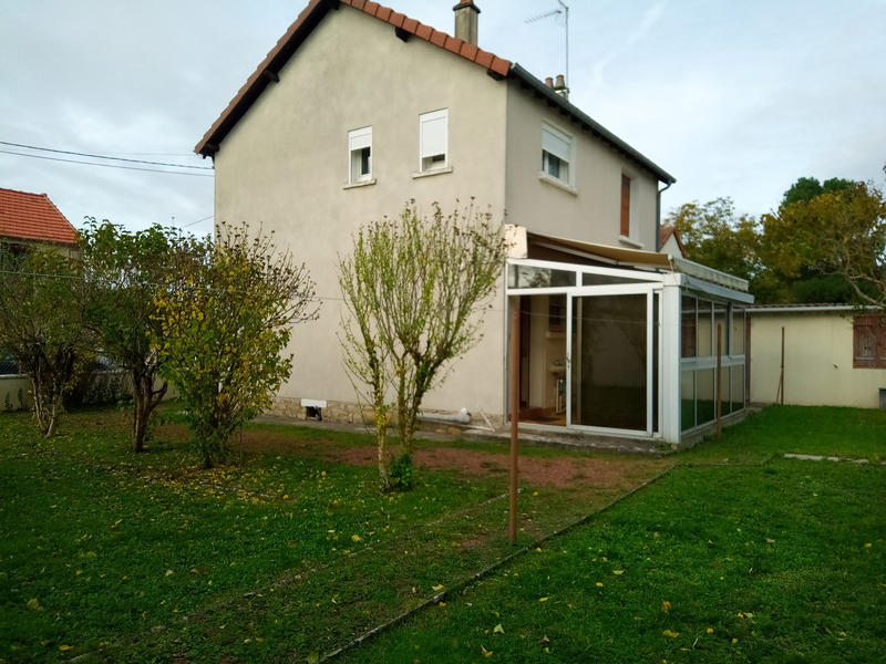 Maison - 80 m² - 5 pièces