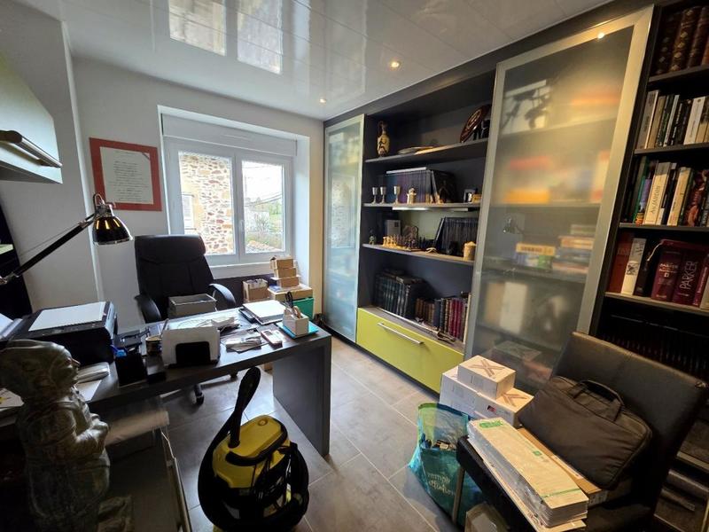 Maison - 169 m² - 6 pièces