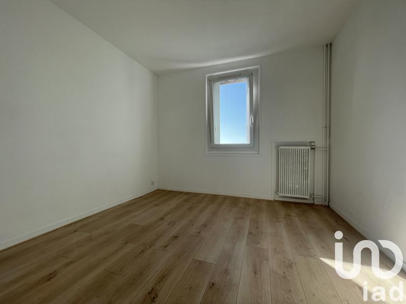 Appartement - 95 m² - 5 pièces