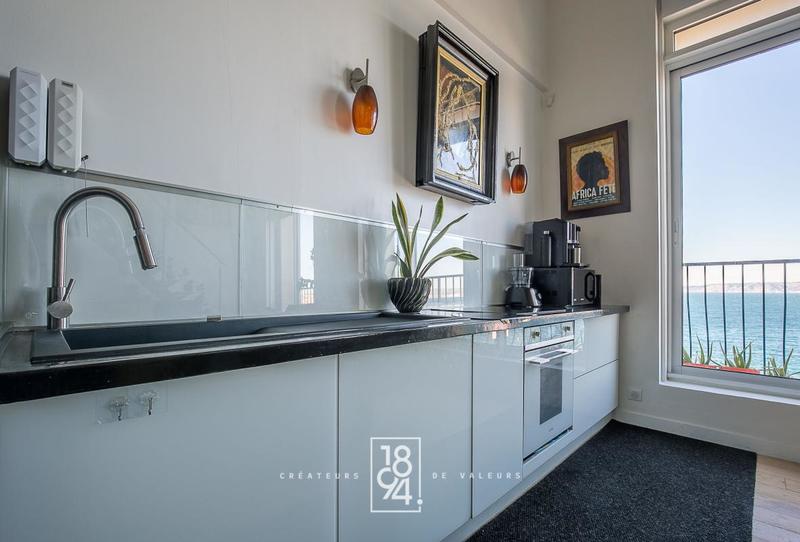 Duplex - 130 m² - 4 pièces