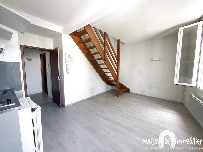 Immeuble - 108 m² - 5 pièces