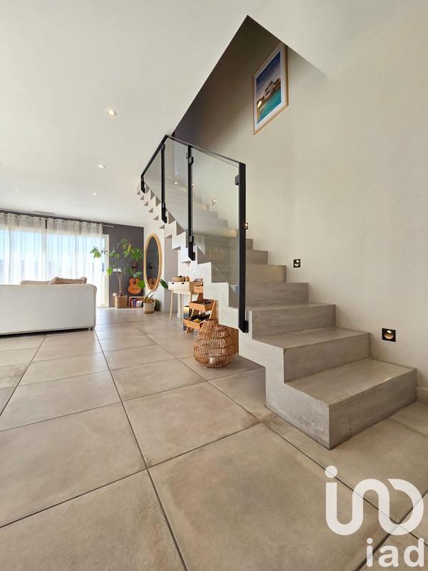 Maison - 112 m² - 4 pièces