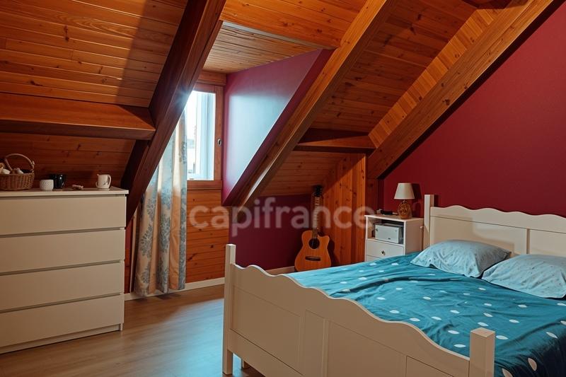 Maison - 148 m² - 7 pièces