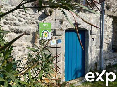 Maison - 594 m² - 15 pièces