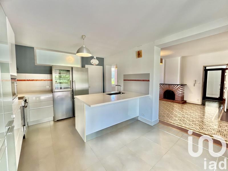 Maison de ville - 300 m² - 7 pièces