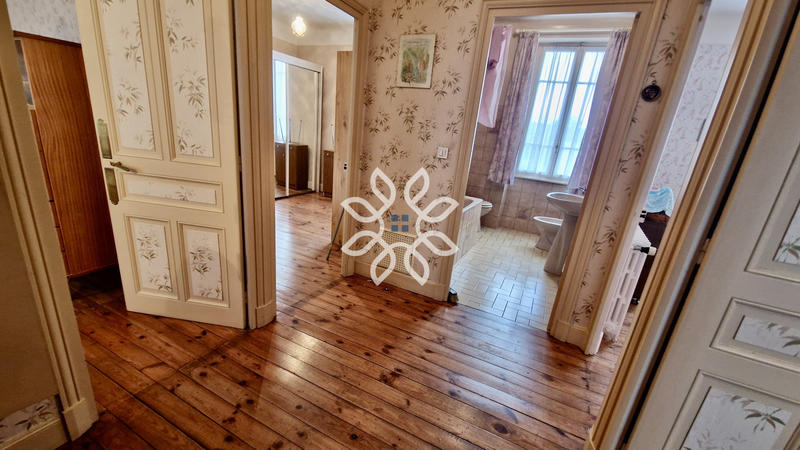 Maison - 138 m² - 7 pièces