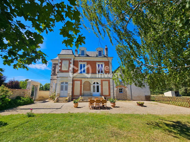 Maison - 245 m² - 7 pièces