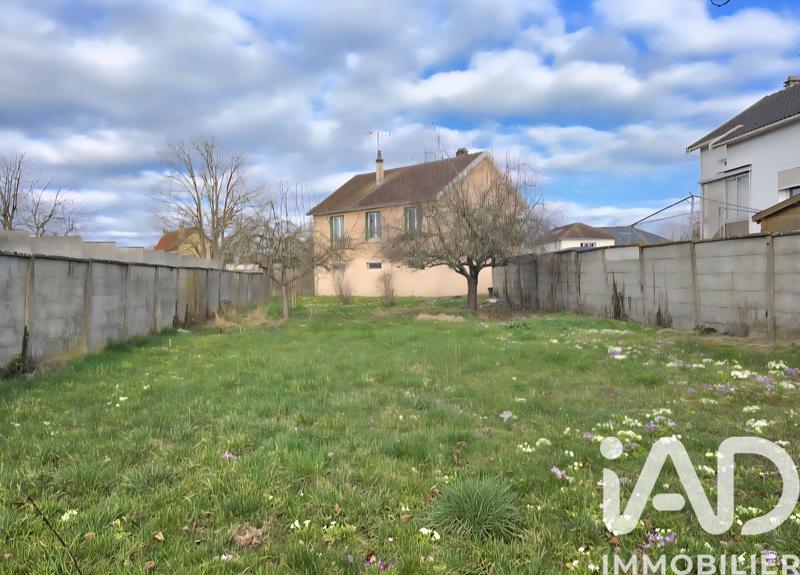 Maison - 81 m² - 5 pièces