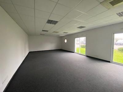 Bureau - 57 m²