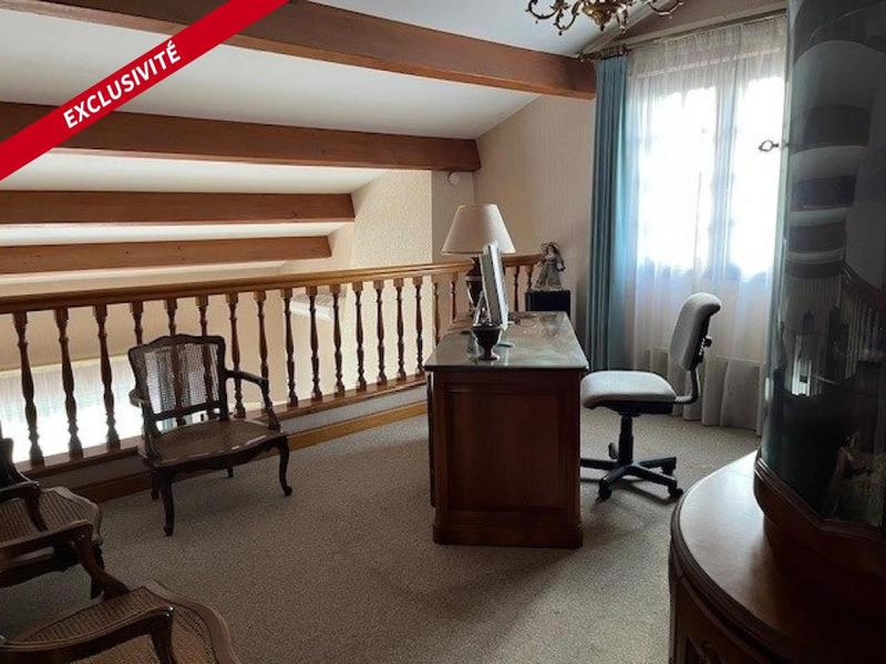 Maison - 187 m² - 7 pièces