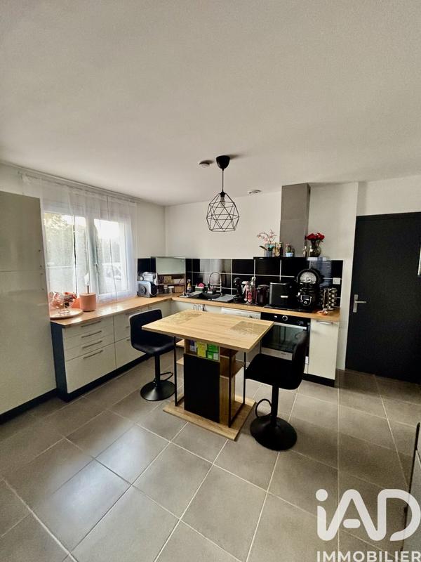 Maison - 102 m² - 4 pièces