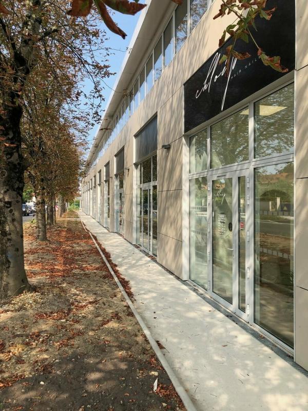 Local commercial - 350 m²