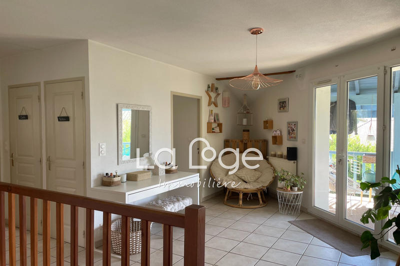 Maison - 140 m² - 6 pièces