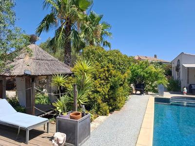 Local commercial - 266 m² - 5 pièces