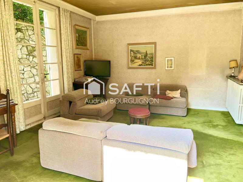 Maison - 120 m² - 7 pièces