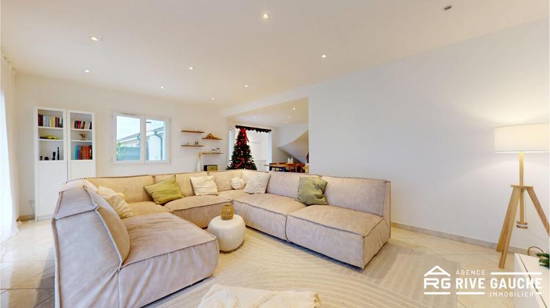 Maison - 151 m² - 6 pièces