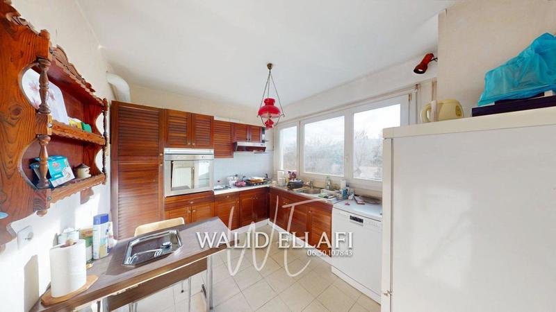 Appartement - 110 m² - 5 pièces