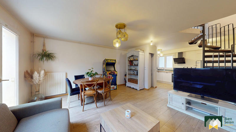 Maison ancienne - 102 m² - 5 pièces