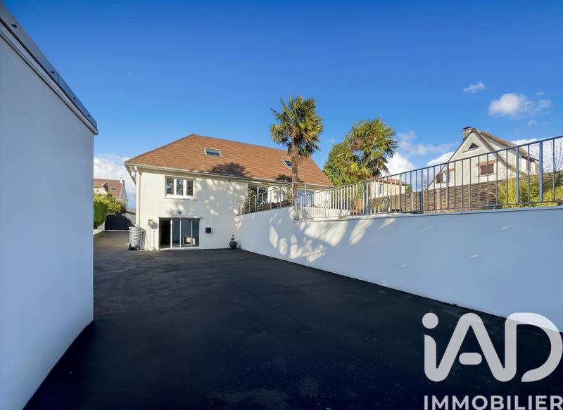 Maison - 160 m² - 7 pièces