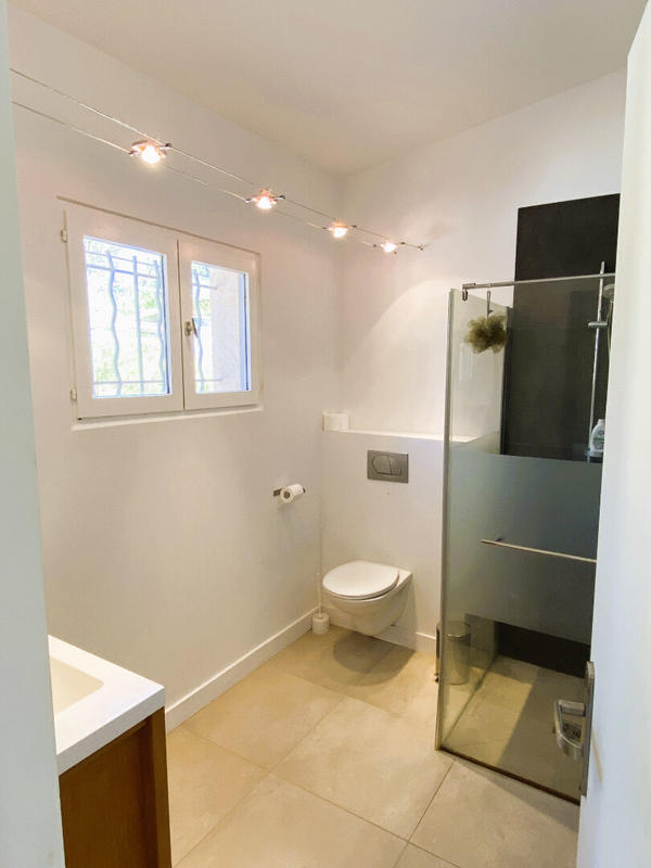 Villa - 169 m² - 6 pièces