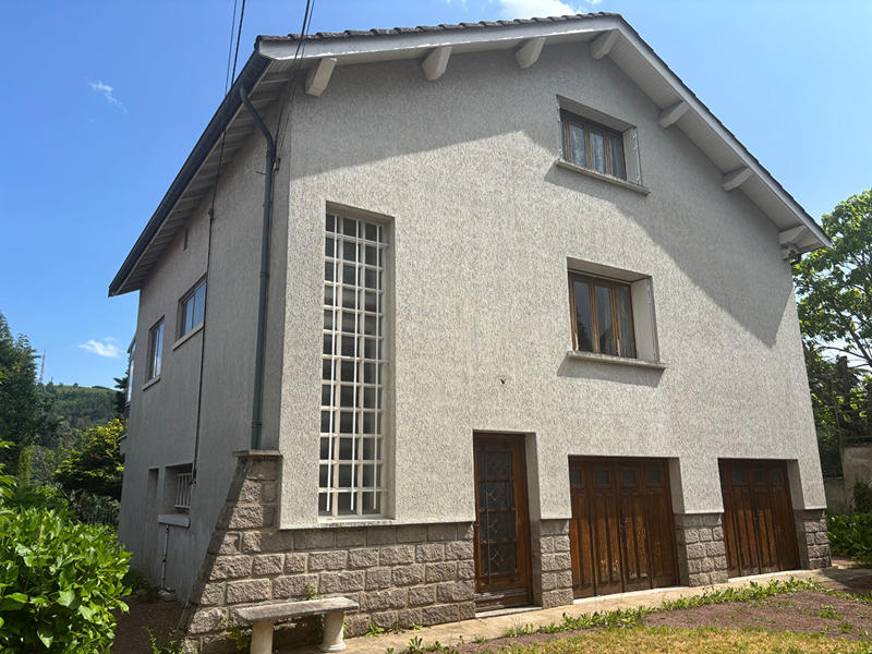 Maison - 197 m² - 8 pièces