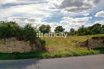 Terrain constructible - 649 m²