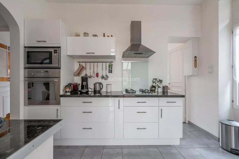 Maison - 194 m² - 7 pièces