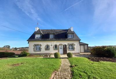 Maison - 158 m² - 6 pièces