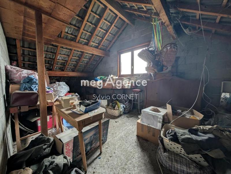 Maison traditionnelle - 112 m² - 4 pièces