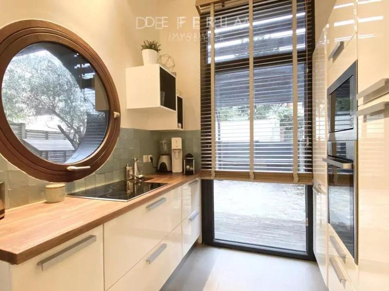 Maison d'architecte - 165 m² - 5 pièces