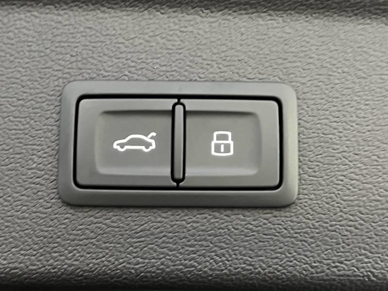 Audi A3 sportback Tfsi e Hybride rechargeable 204 s tronic 6 s line