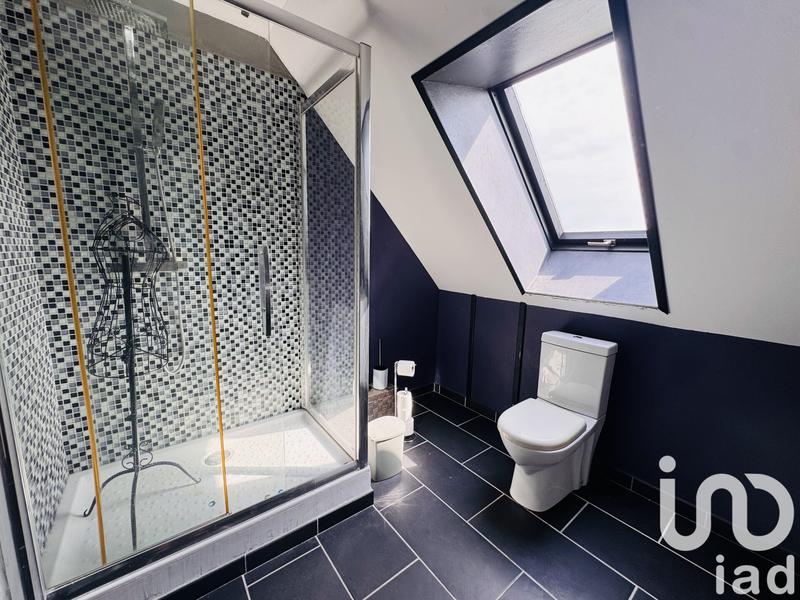 Maison - 195 m² - 7 pièces