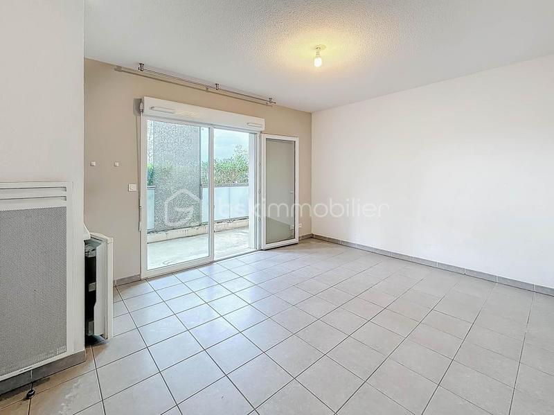 Studio - 25 m² - 1 pièce