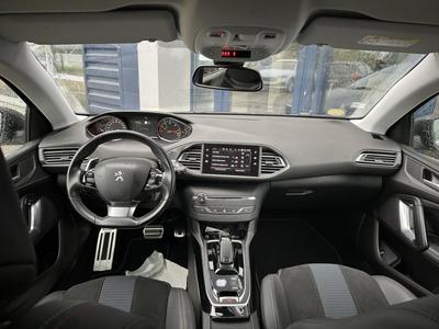 Peugeot 308 II BlueHDi 130 Eat8 s&amp;amp;S Tech Edition