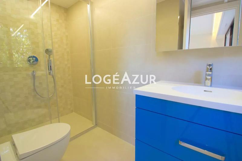 Appartement - 110 m² - 4 pièces