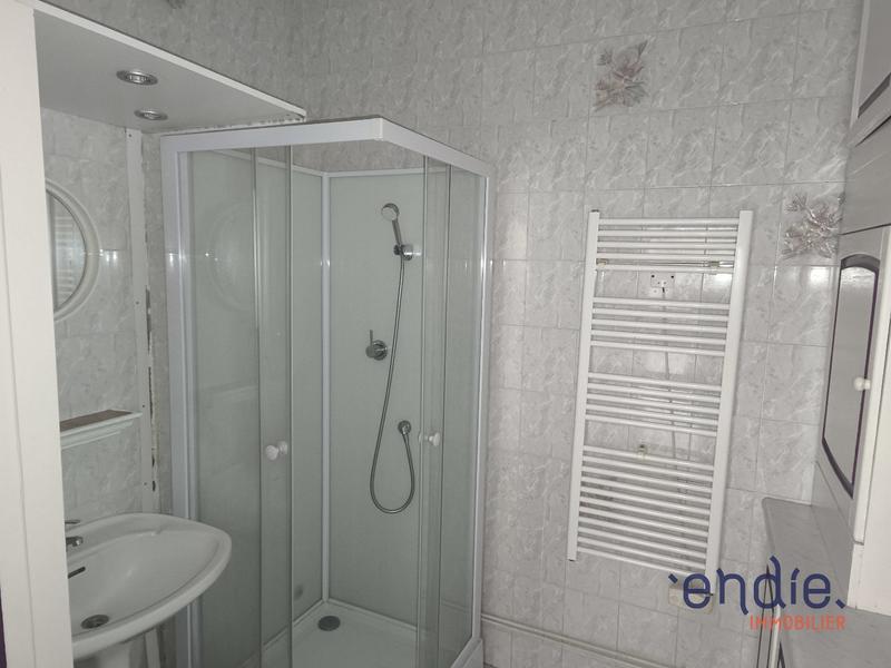 Maison - 106 m² - 7 pièces