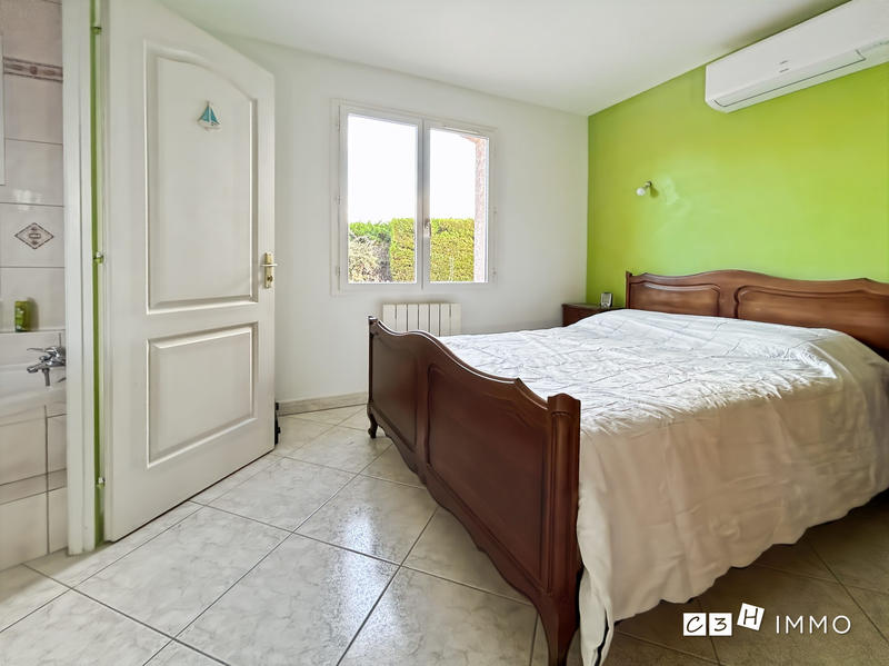 Maison traditionnelle - 92 m² - 4 pièces