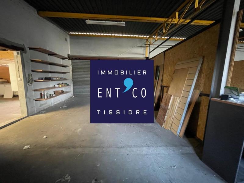 Entrepôt - 490 m²