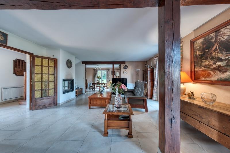 Maison - 185 m² - 6 pièces