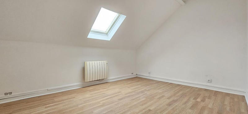 Maison - 98 m² - 5 pièces