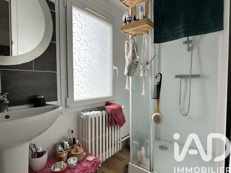 Maison - 200 m² - 5 pièces