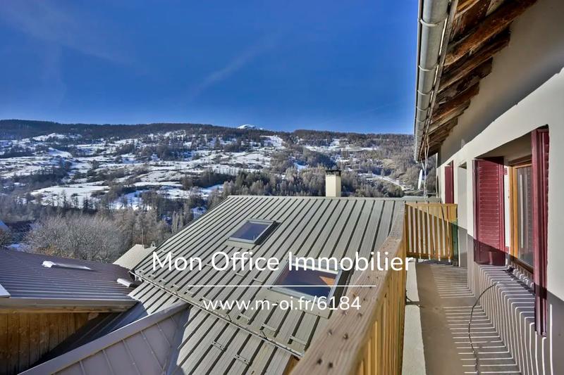 Appartement - 151 m² - 6 pièces