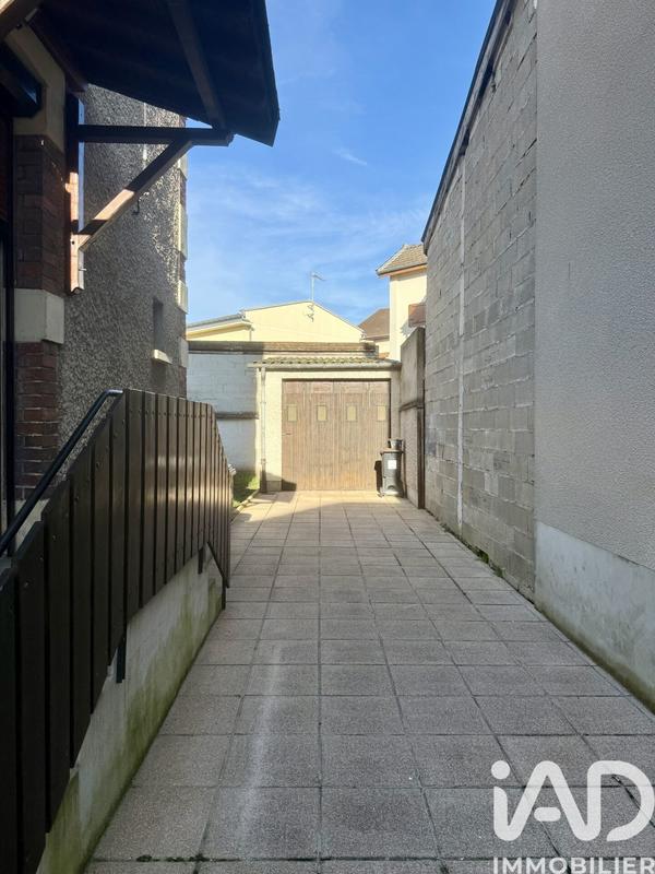 Maison - 85 m² - 4 pièces