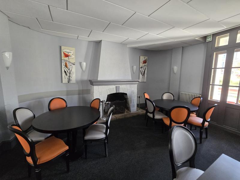 Local commercial - 314 m²