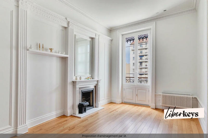 Appartement ancien - 80 m² - 4 pièces