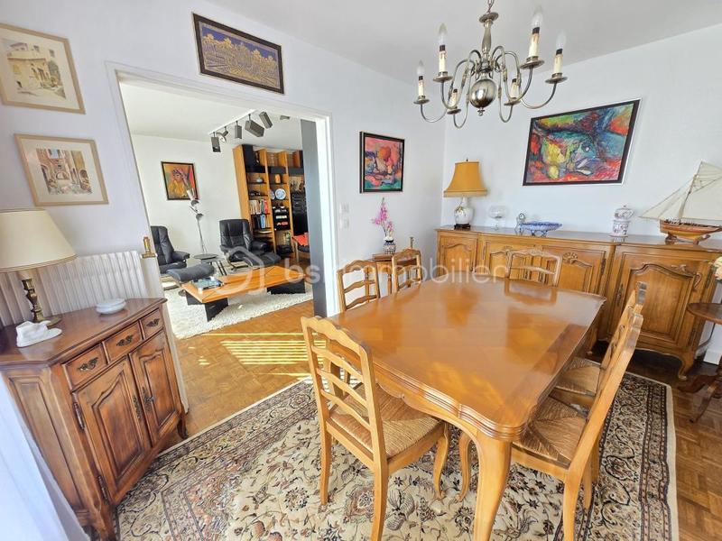 Appartement - 76 m² - 4 pièces