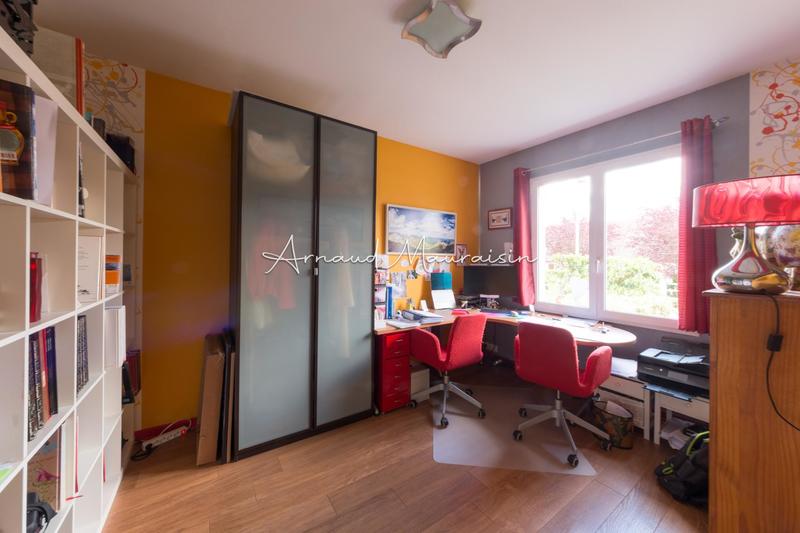 Maison - 180 m² - 7 pièces